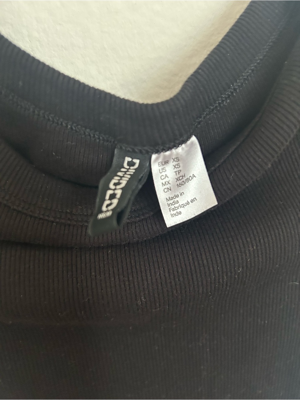 Divided Black Ribbed Tank Top - Picture 2 of 2
